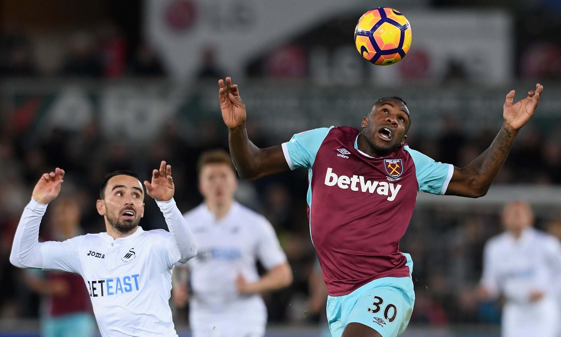 保持着强劲 保持着强劲