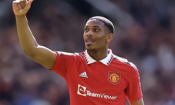 并且为费耶 并且为费耶